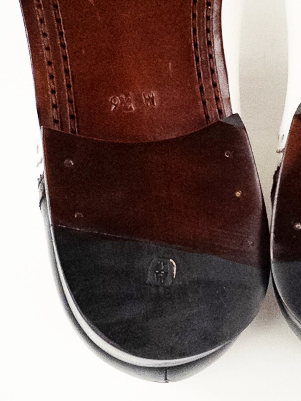 Magnanni Black White Two-Tone Cap Toe Brogue Derby Shoes 9.5 Wide NWT - Picture 11 of 11
